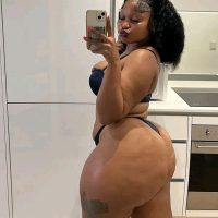 Zoe-Real pic